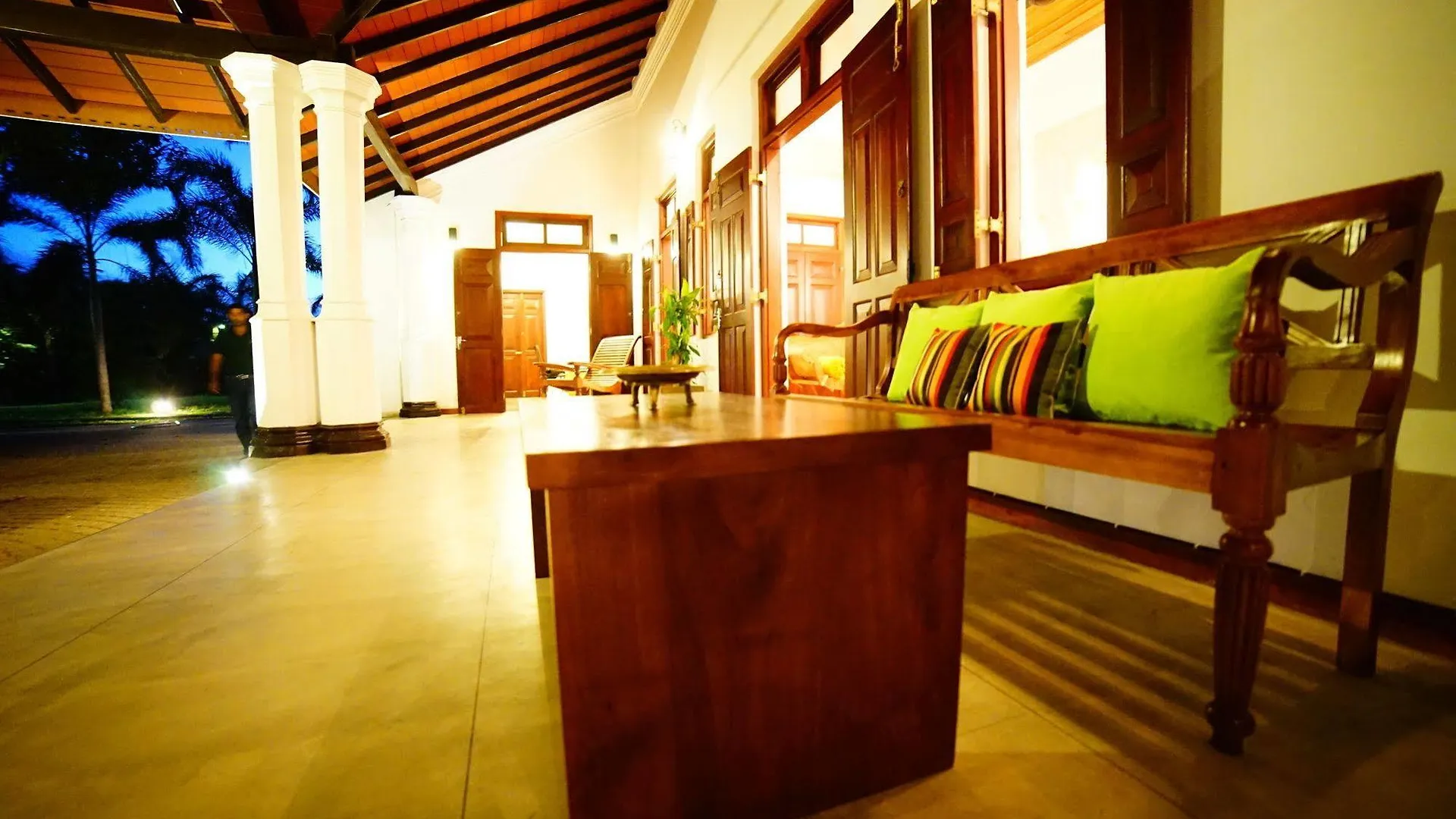 Hotel Lespri Grand Negombo Rezort